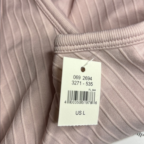 Aerie Ribbed Seamless Tank Sports Bra - Picture 8 of 9